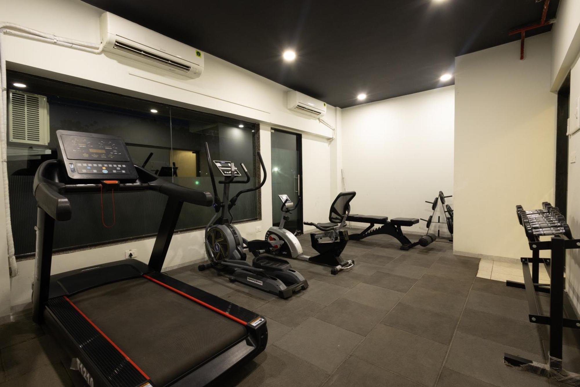 Freesia Residency By Express Inn - Navi Mumbai Exterior foto