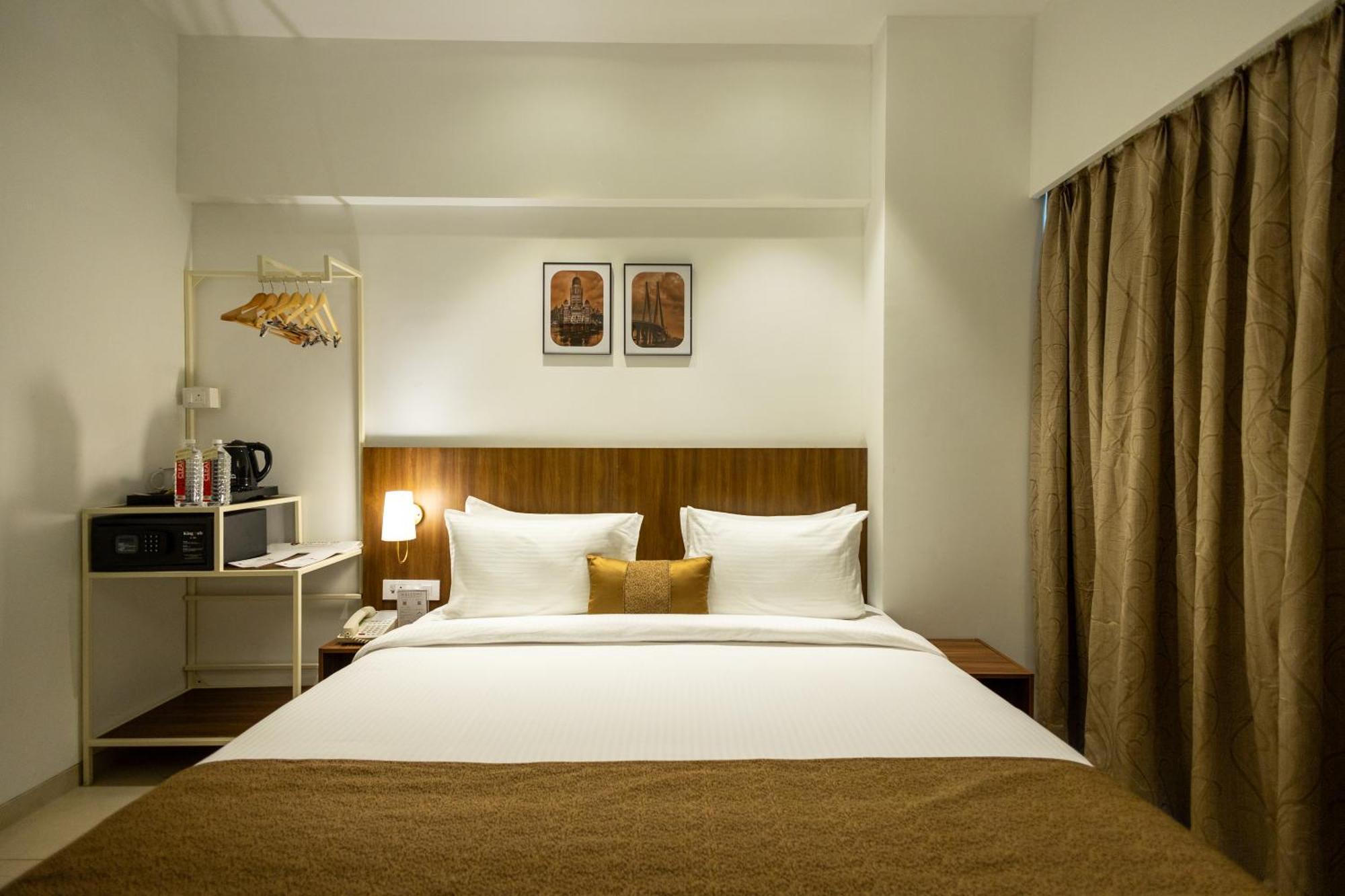 Freesia Residency By Express Inn - Navi Mumbai Exterior foto
